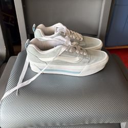 Women’s Vans