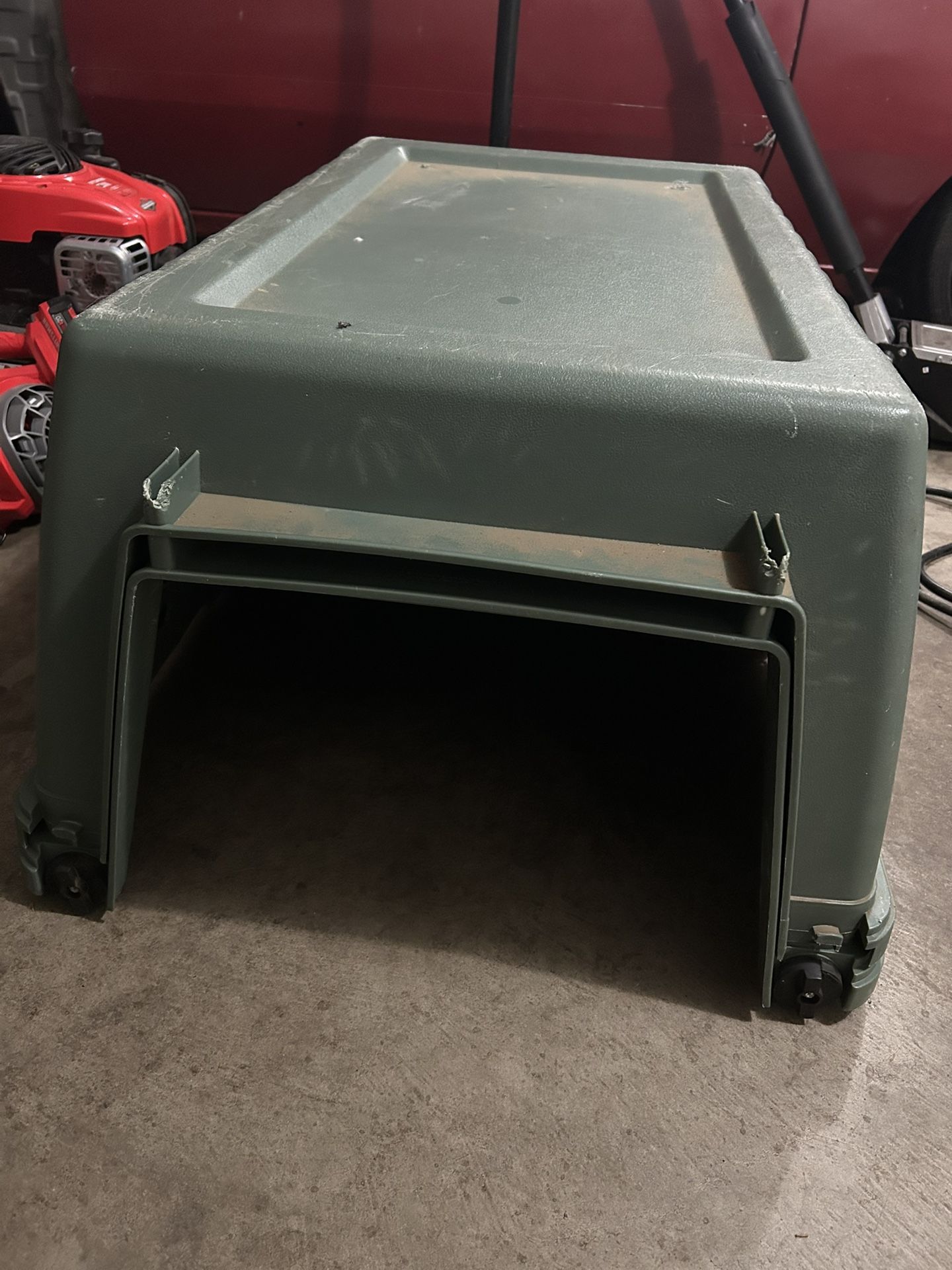 Large Dog Kennel