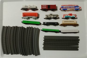 Jakks Pacific Train lot Engine, Cars, Tracks