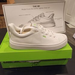 Cariuma Ibi Low Off White Knit Sneaker