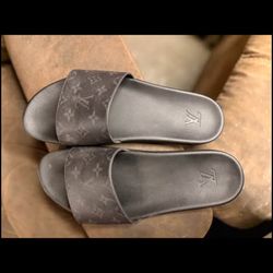 All Black Louis Vuitton 