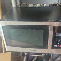 Toshiba Microwave 
