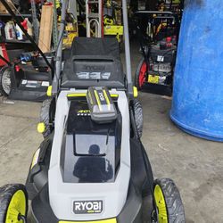 RYOBI 40V CORDLESS BRUSHLESS SELF-PROPELLED LANW MOWER KIT BATTERY AND CHARGER NEW 