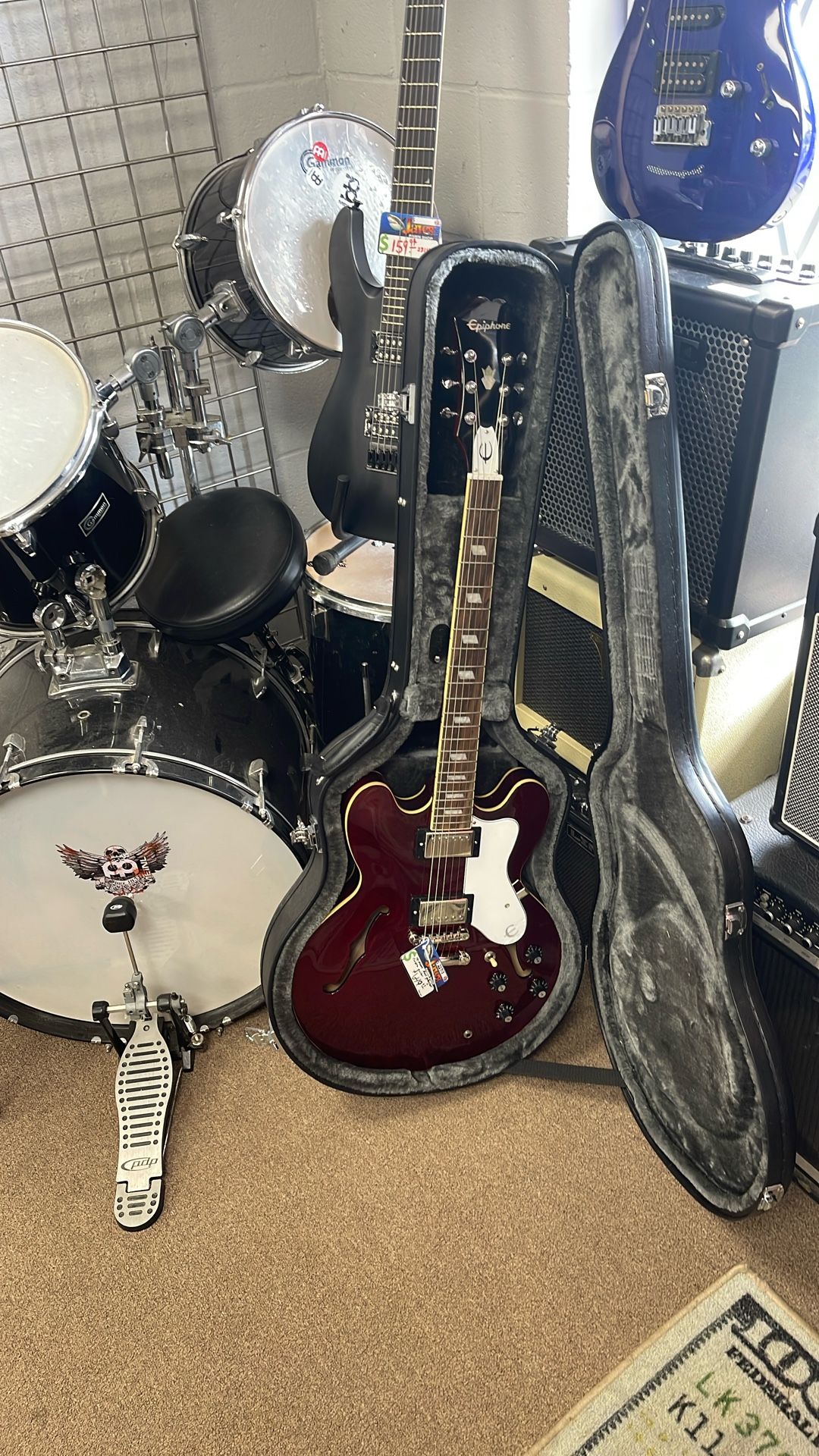 Epiphone, Noel Gallagher Rivera Guitar