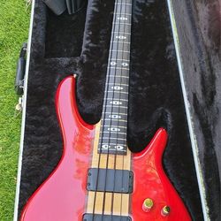 1991 Peavey Rudy Sarzo Bass Guitar