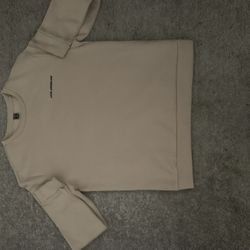 biege sweatshirt 