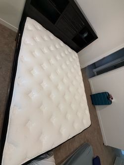 Queen mattress