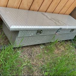Truck Tool Box and Ladder Grate