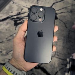 iPhone 16 Pro 