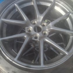 Tesla Model 3  Rim +tire