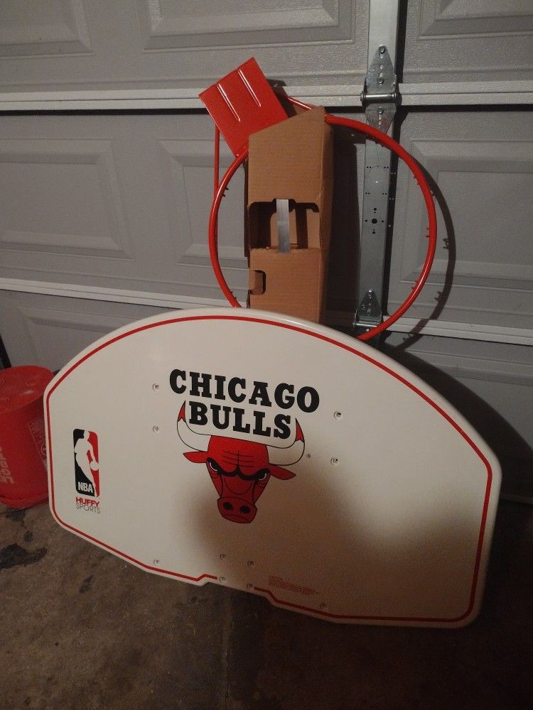 NWOT Chicago bulls basketball Hoop