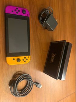 Nintendo Switch w/ Dock