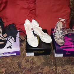 NEW  Ladies HIGH HEEL shoes  Size 9  For$20 Each