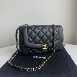 Chanel Vintage Diana Flap Bag Black