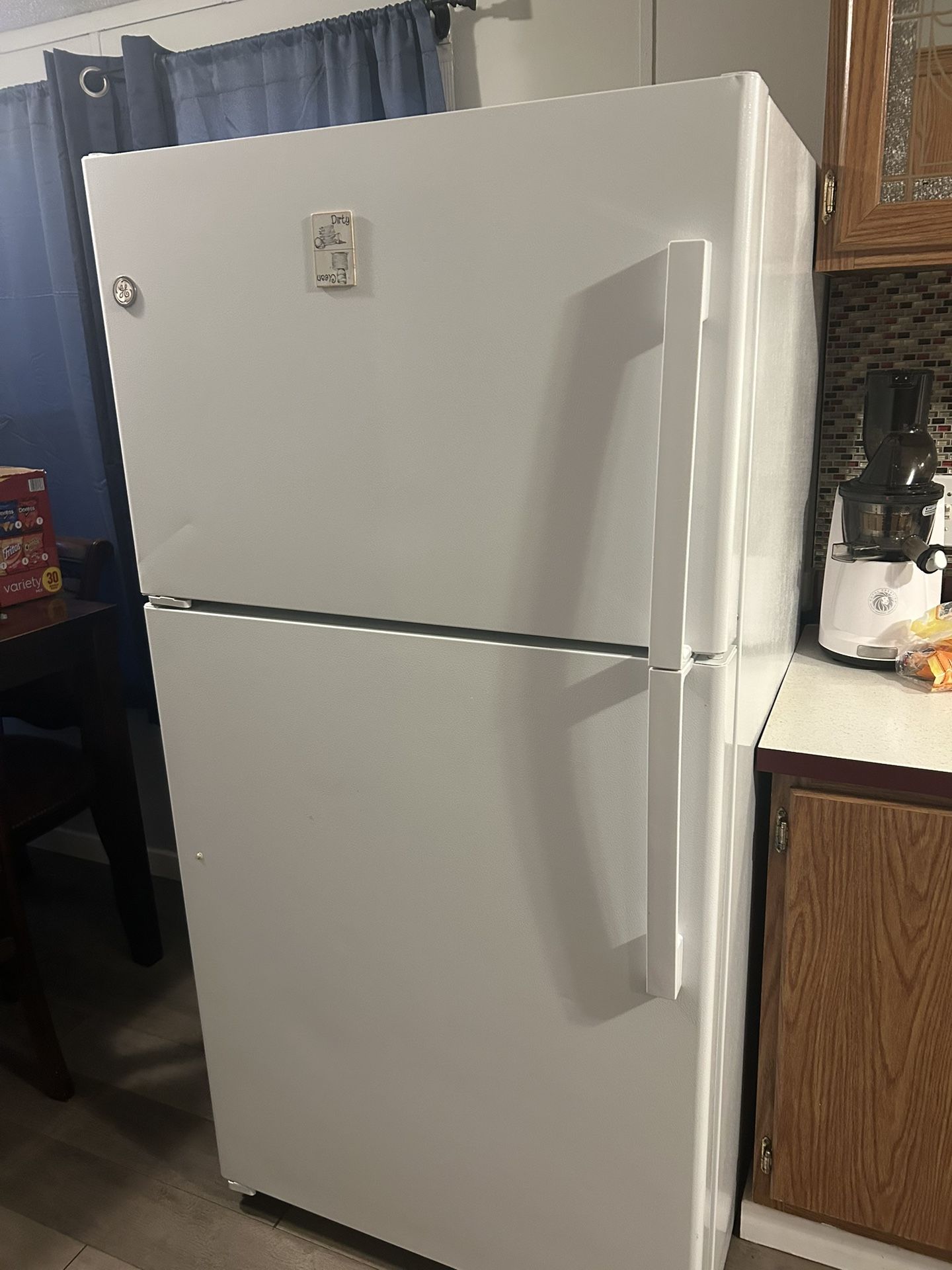 Refrigerator