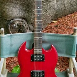 EPIPHONE SG GUITAR