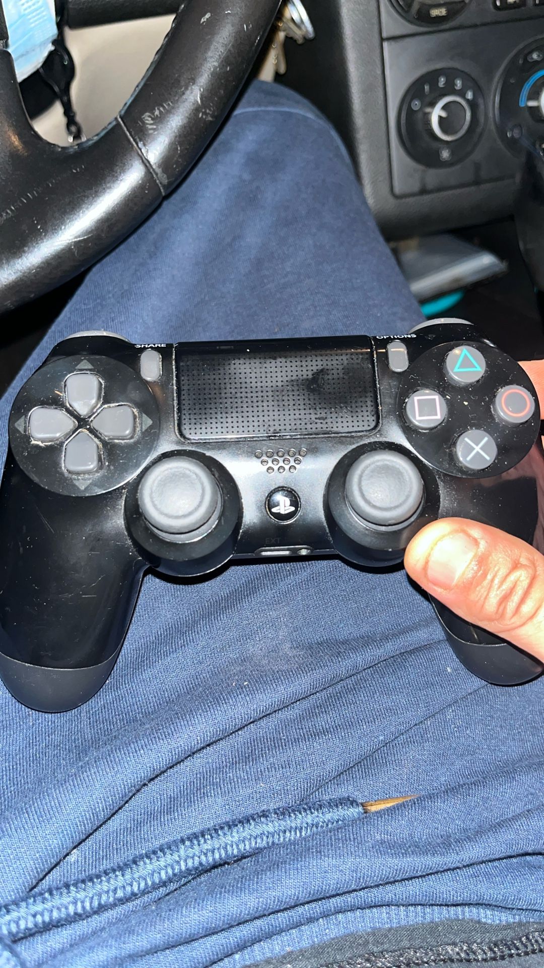 PS4 Controller