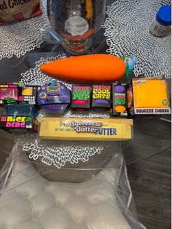 Needohs and squeezys and dumplings 10 items (NO FAKES!!!!!