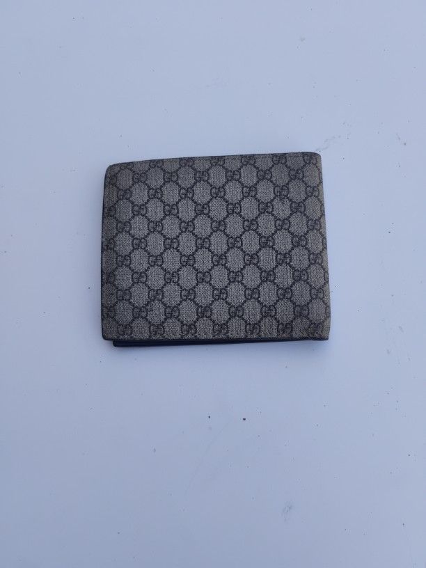 Men's Gucci Wallet
