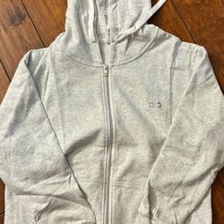 grey alo size large in women