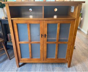 Light golden brown SOLID WOOD storage media cabinet 2 doors frosted glass 42x39x16