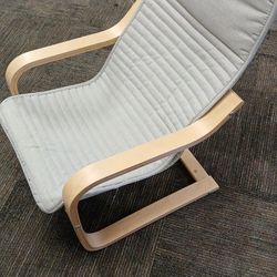 IKEA POÄNG Kid's armchair, birch veneer/Knisa light beige- Preschool
