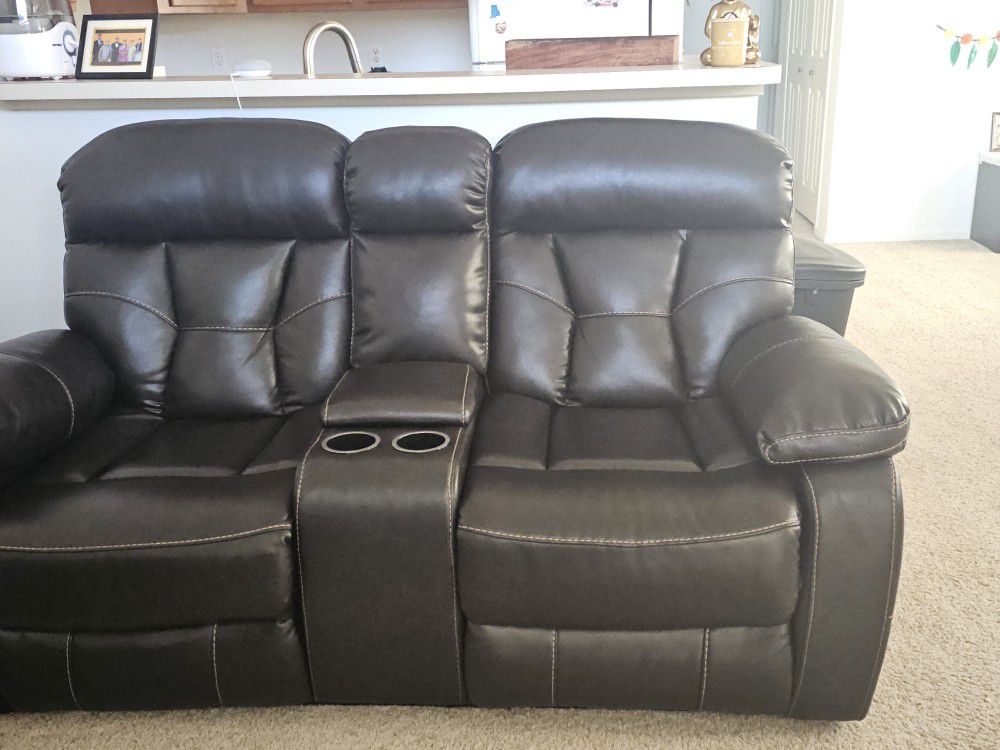 2 Seater Recliner Available For Sale 