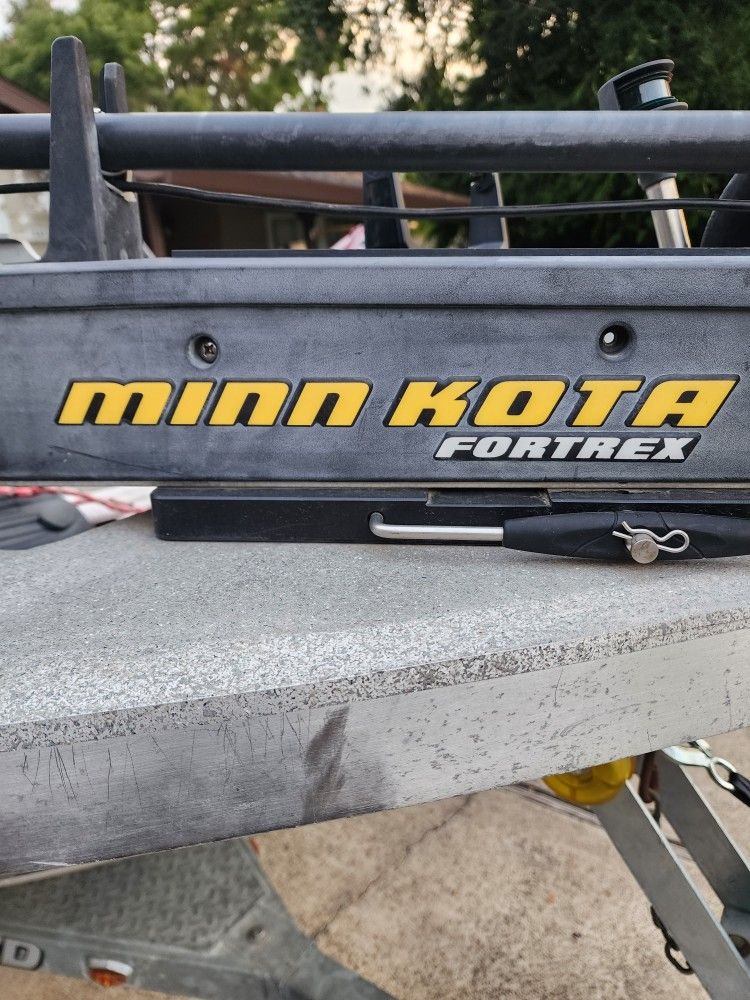 Minn Kota Fortrex 101 - Hummingbird Helix 7