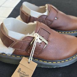 Dr. Martens Jorge II Clog (CASHEW)