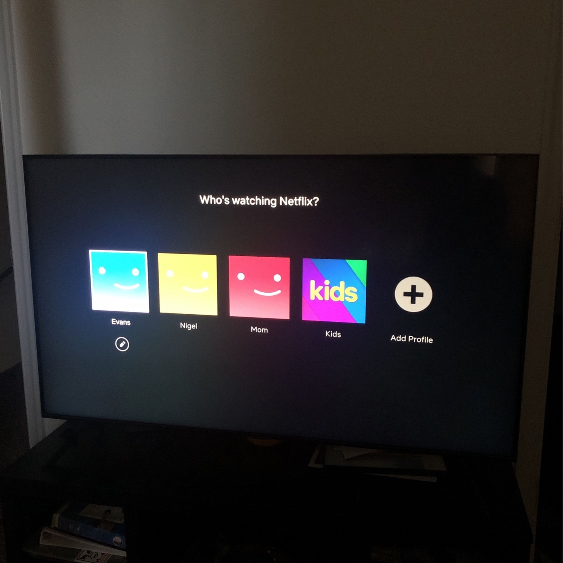 SAMSUNG 50 Inch Smart TV! Q60T Series/4K