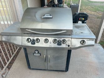 Brinkmann Stainless Steel Gas Grill and smoker with Side Burner