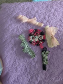 Baby carrier and headbands