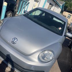 2013 Volkswagen Beetle