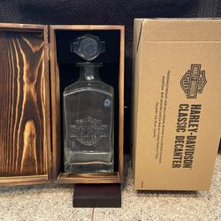 Harley Decanter In Wood Box