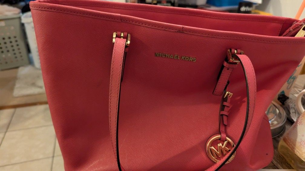 Michael Kors Women Hot Pink Bag