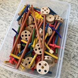 Wooden Tinker Toys
