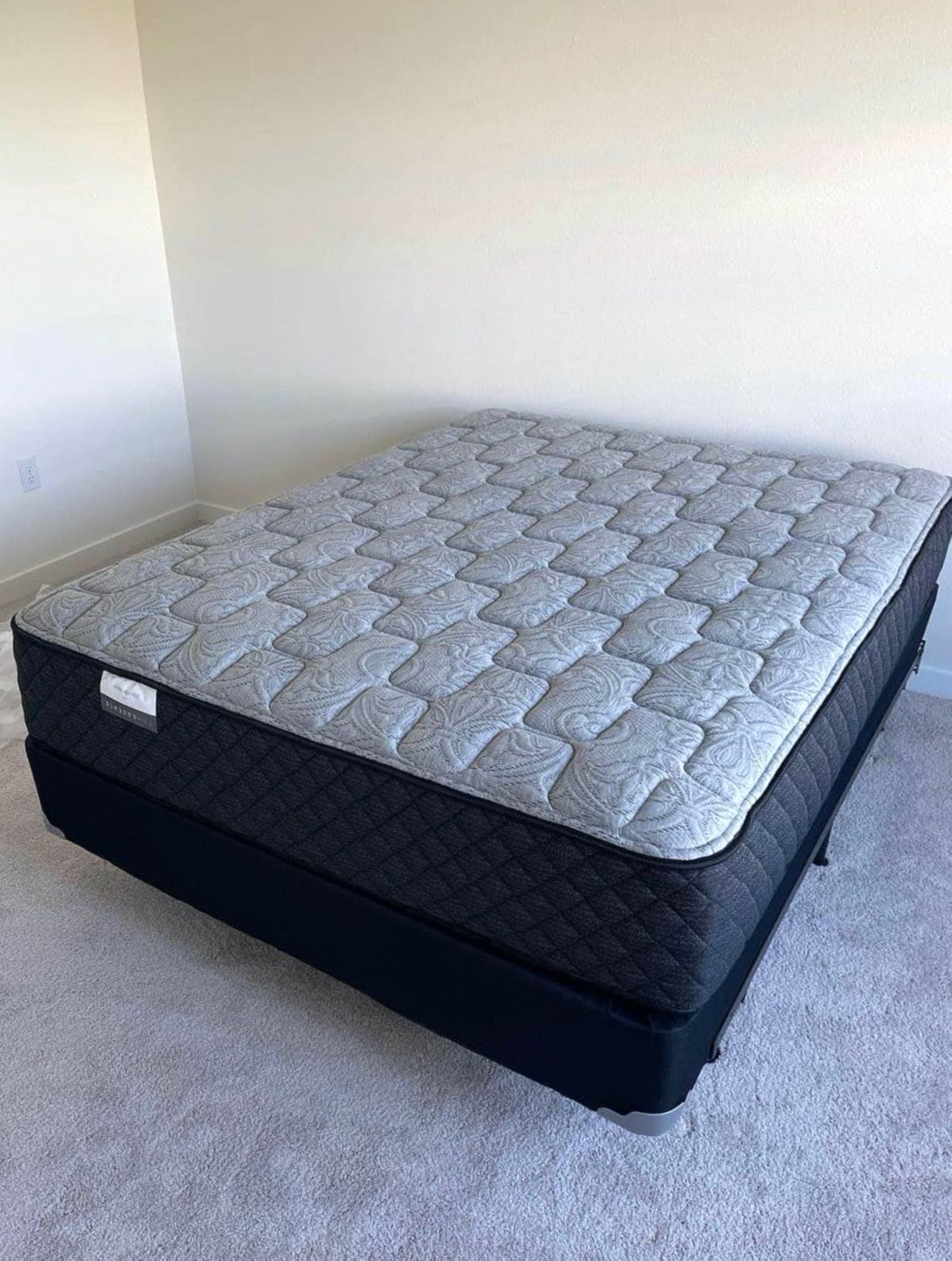 NEW MATTRESSES! 😄