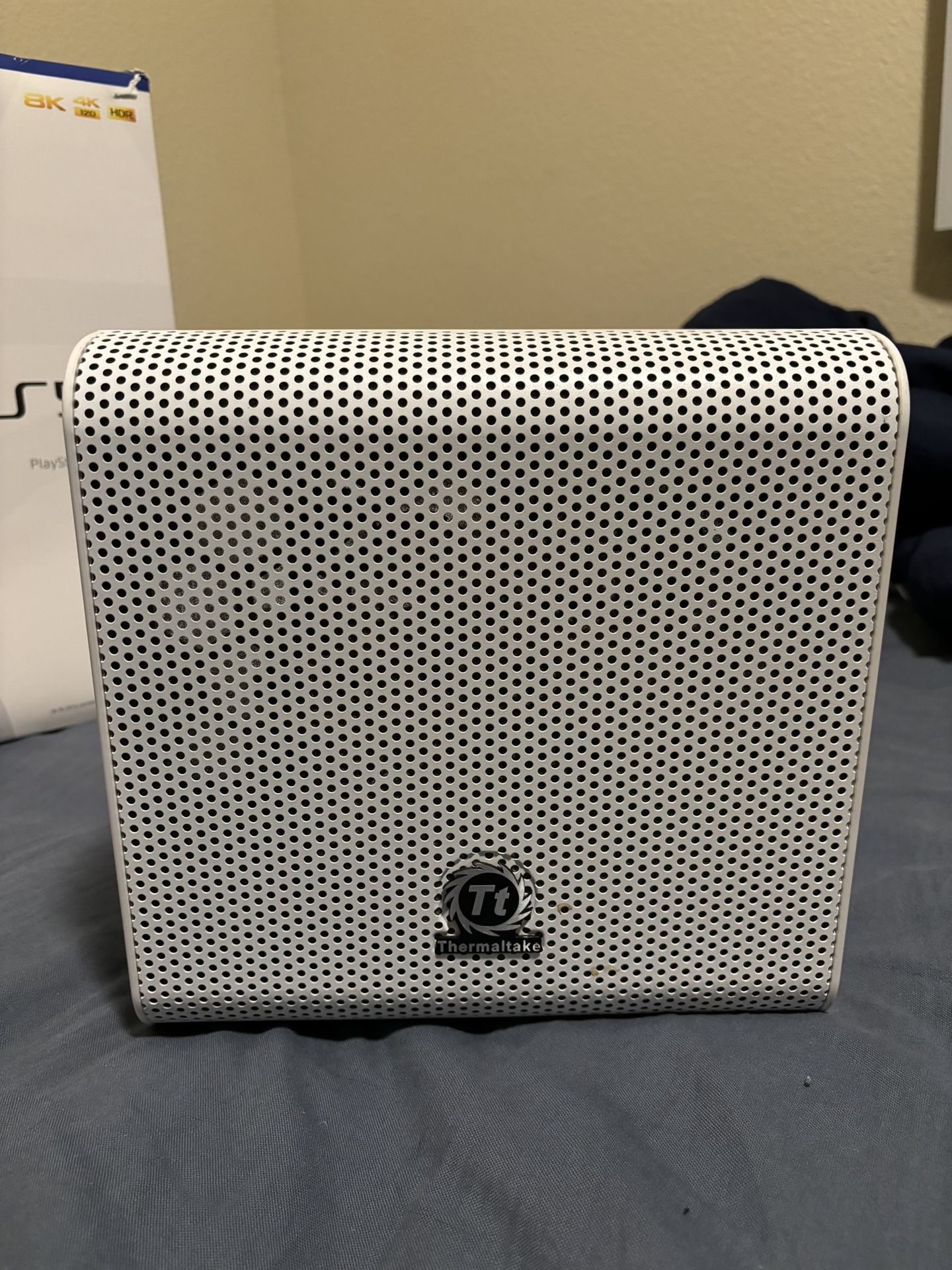 Thermaltake Cube V1 Case