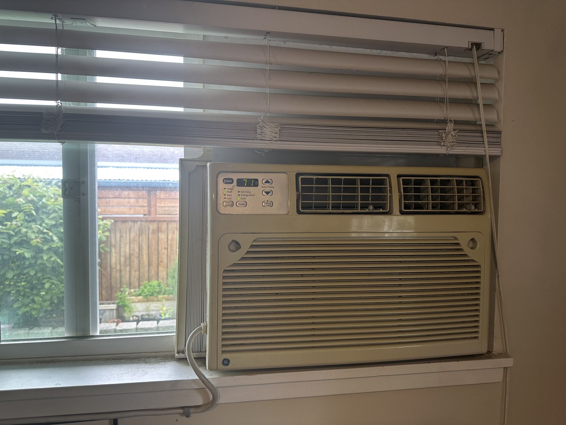 Window Air Conditioner