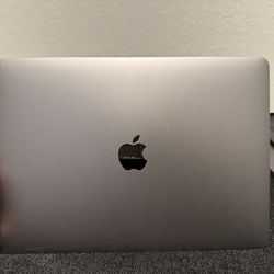 MacBook pro 13" Touch Bar