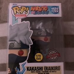 Kakashi Glow In The Dark Funko Pop 