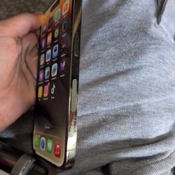 iPhone 14 Pro 