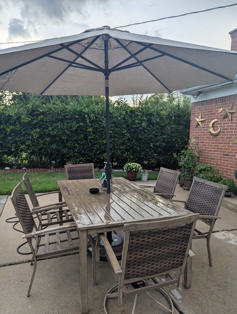 8 PC Patio Dining Set