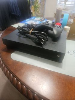 Xbox One X Console with Controller amd cables