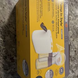 Medela In Style with MaxFlow Double Electric Breast Pump 