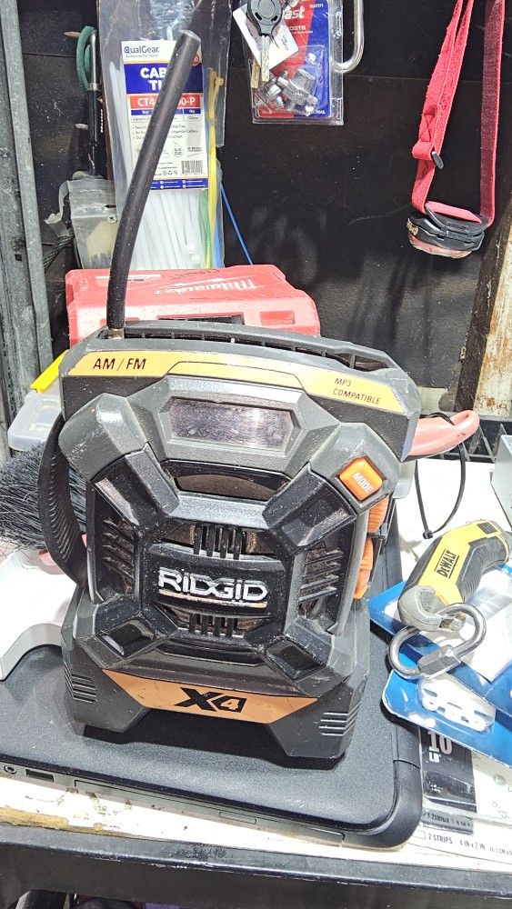 rigid radio