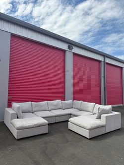 FREE DELIVERY 🚚 8-Piece Cloud-Style Modular Sectional w/ 2 Ottomans
