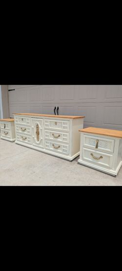 🪵 Dixie Dresser & Nightstands - Newly Refurbished