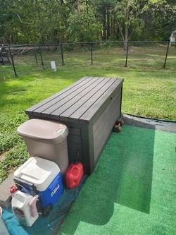 Large Deck Box