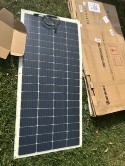Renogy 200 W Flexible Panels (2) And 30 A Mppt Charger